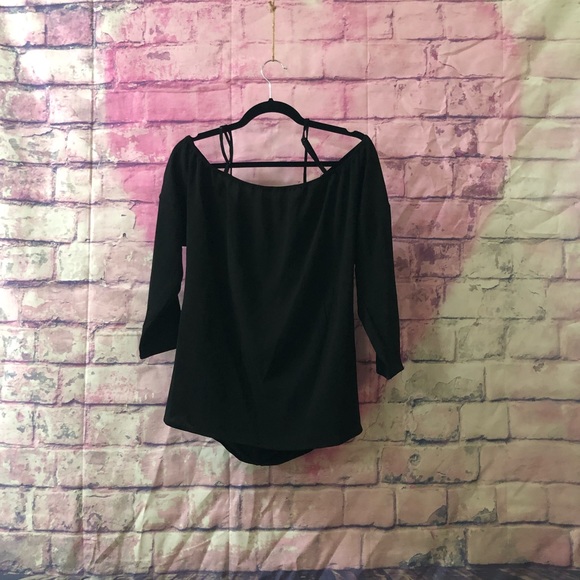 off the shoulder tank top - Picture 2 of 2